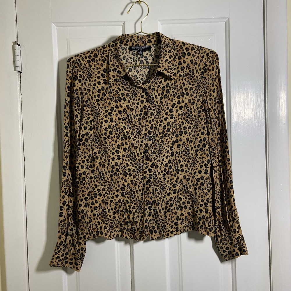 Kasper And Company Leopard Print Button Down Shirt - image 5